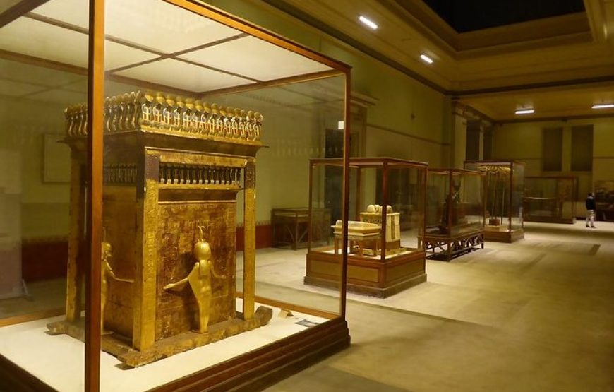 Transport to Egyptian Museum and citadel and khan Bazaar 8 hours