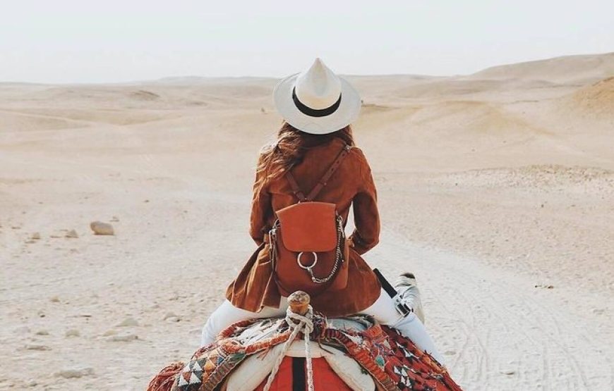 Transport to Giza pyramids and Egyptian Museum and khan Khalile Bazaar 8 hours