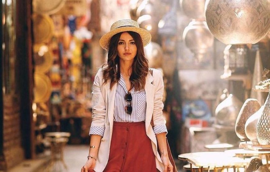 Transport to Giza pyramids and Egyptian Museum and khan Khalile Bazaar 8 hours