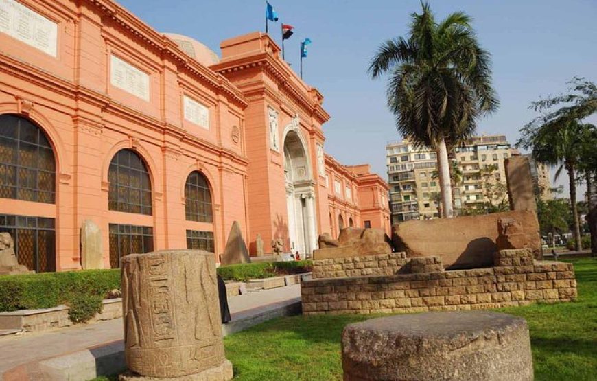 Transport to Egyptian Museum and citadel and khan Bazaar 8 hours