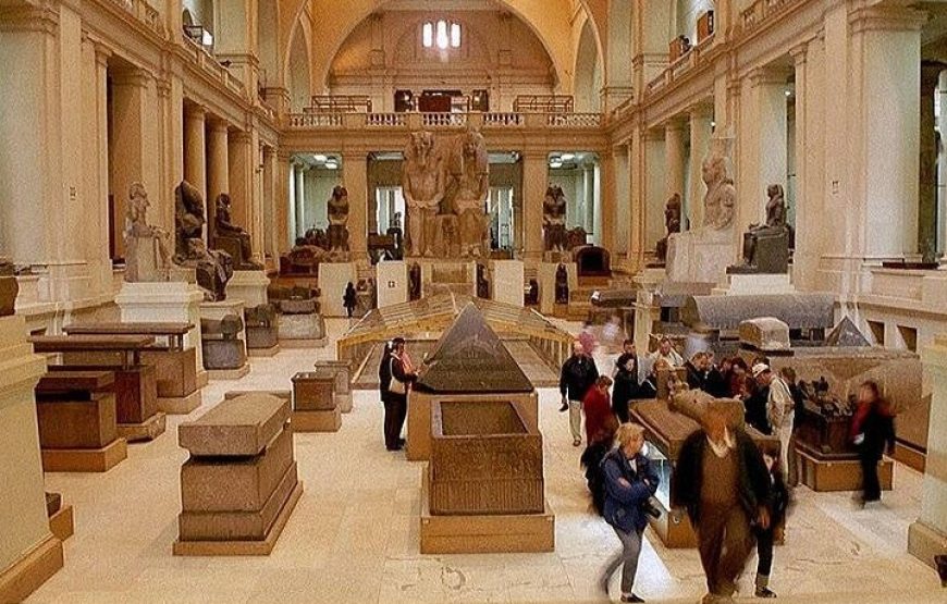 Transport to Egyptian museum and Cairo Tower and sailboat flucca 8 hours