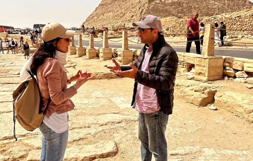 Half day Giza pyramids & sphinx (Car + Guide)