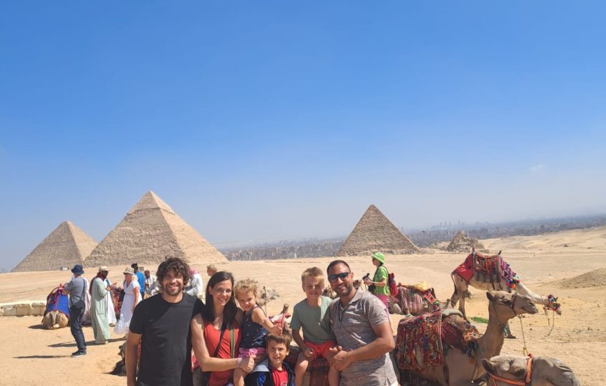 Giza pyramids and Egyptian museum and Khan Bazaar day tour (Car + Guide)