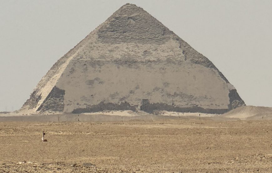 Sakkara Memphis Dahshour Day tour (Car + Guide)