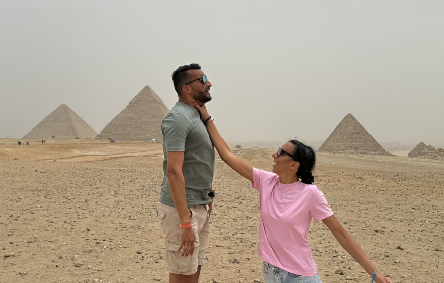Half day Giza pyramids & sphinx (Car + Guide)