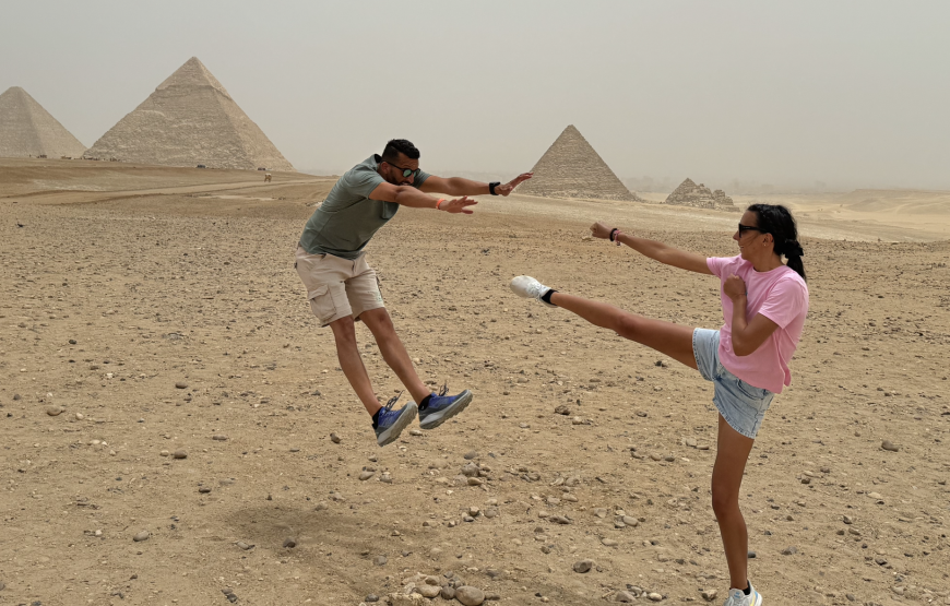 Half day Giza pyramids & sphinx (Car + Guide)