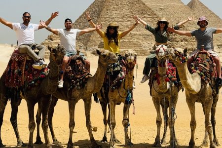 Giza pyramids and Egyptian museum and Khan Bazaar day tour