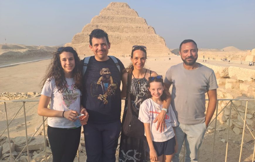 Half day Sakkara and Memphis (Car + Guide + Ticket + Lunch)