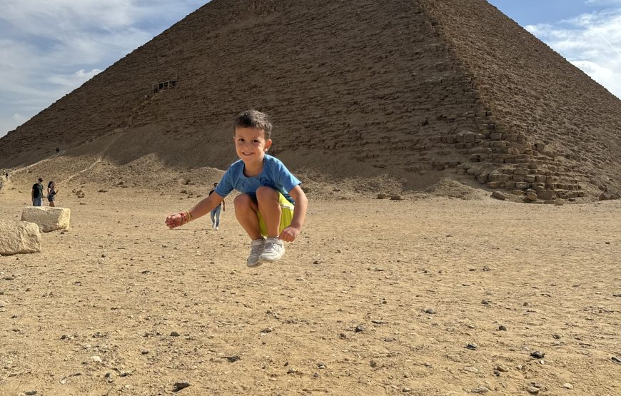 Sakkara Memphis Dahshour Day tour (Car + Guide)