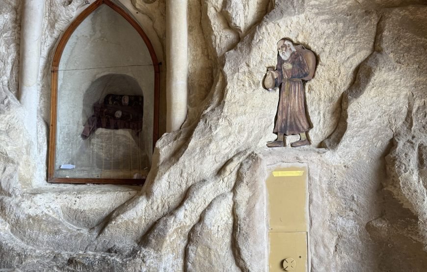 Coptic Churches Half Day tour (Car + Guide + Lunch)