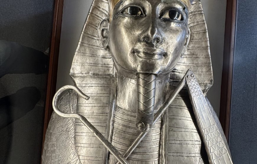 Egyptian Museum and Citadel and old Cairo (Car + Guide + lunch)